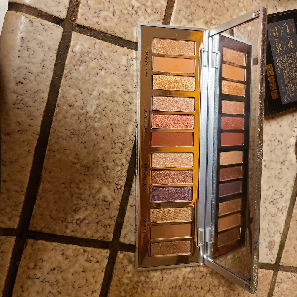 Charlotte Tilbury bejeweled eyes to hypnotize